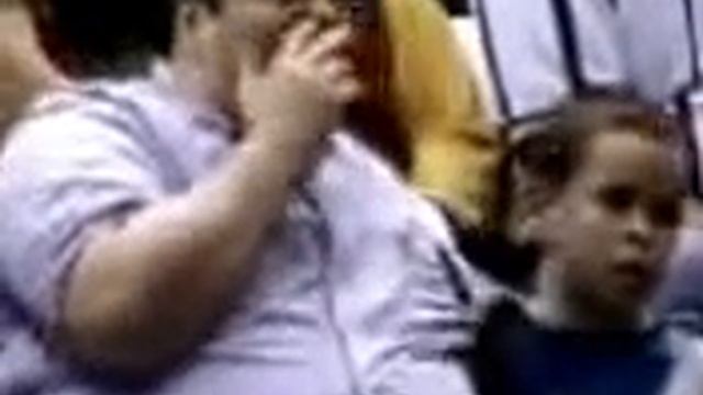 Аяяй как тебе не стыдно свинья