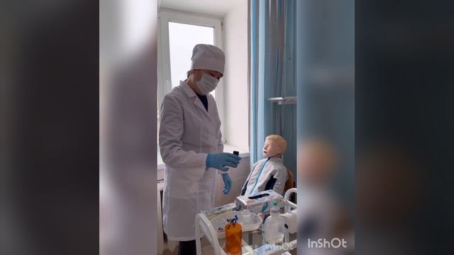 Проведение ингаляции ребенку через небулайзер