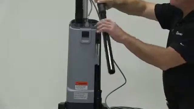 Aspirador vertical Nilfisk VU500 Venda e Demonstração