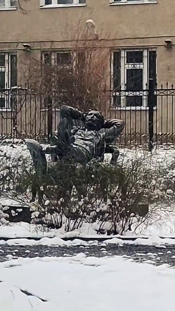 Александр Сергеевич чилит