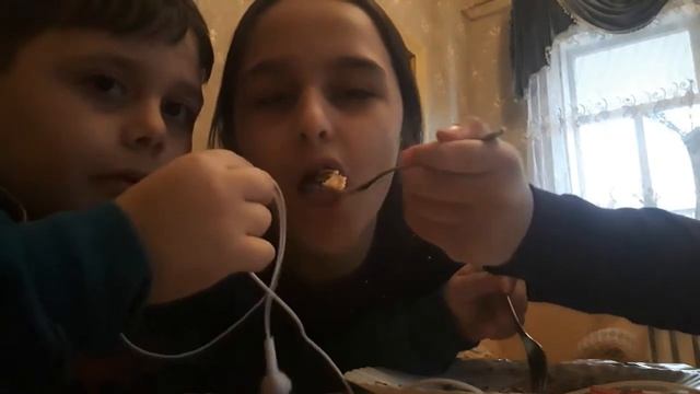 Мугбанк с братом♥️/Поздравляем всех девушек с  марта💋