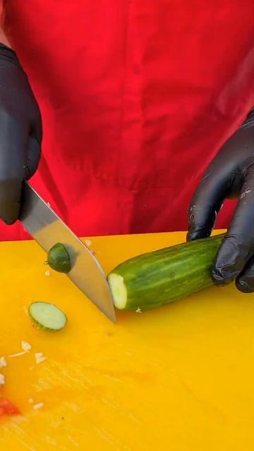 килька с овощной сальсой