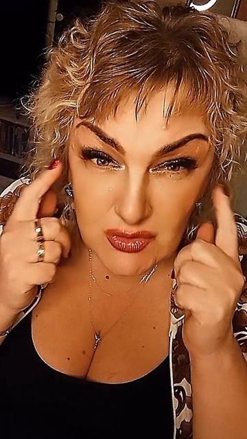 зажигаем 🔥 🔥 🔥со светиком🌟 🌟 🌟,веселимся 💥,танцуем💃 💃 💃