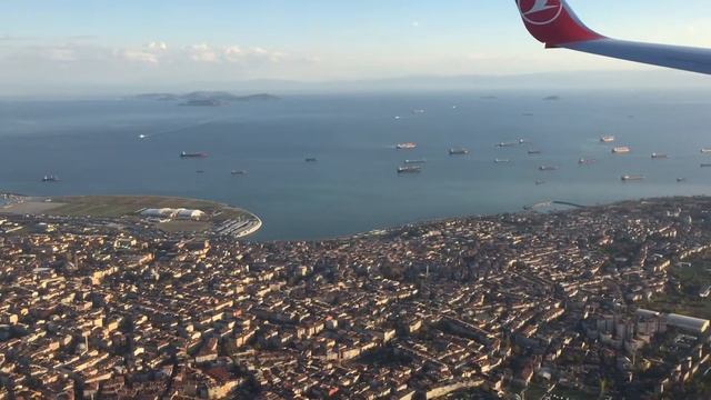 Turkish Airlines on approach to Ataturk over Istanbul