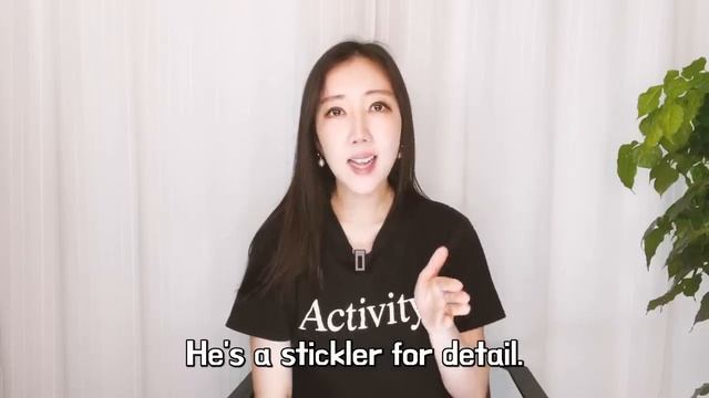 It bugs me. 보자마자 바로 해석이 안되면 꼭 보세요🐞(stickler, street smart까지🩷)