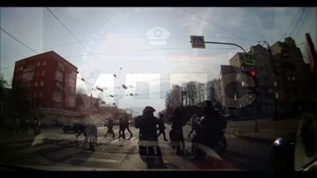 08.04.2025 время 16.40, Ижевск, улица Ленина в сторону центра