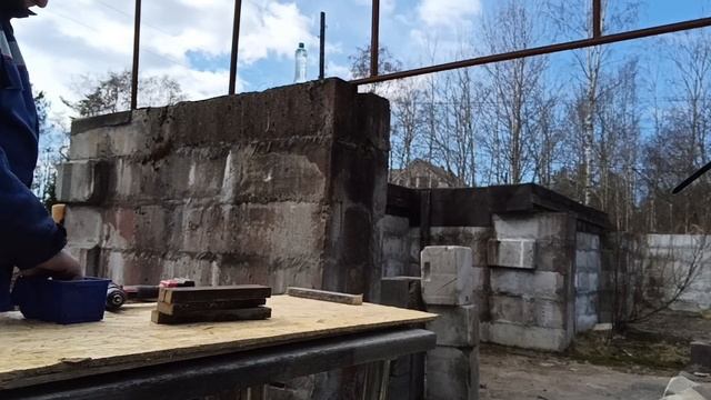 Строим гараж для катера