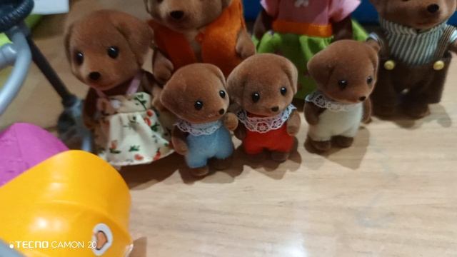 Семейка собак от sylvanian families