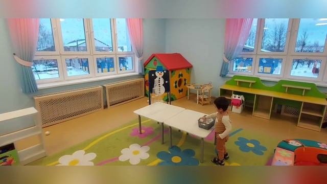 Развлечение в группе "Клубничка" Игра в снежки