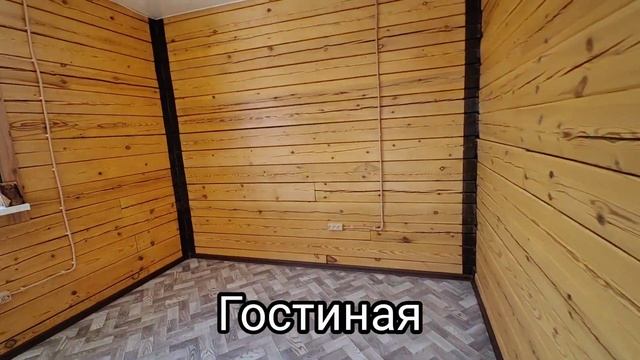 Двухэтажный дом в с. Урик , который строили для себя