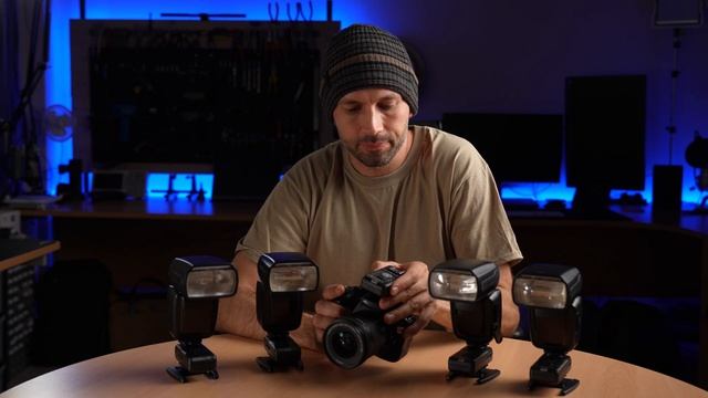 Flashes for Camera Trap Photography