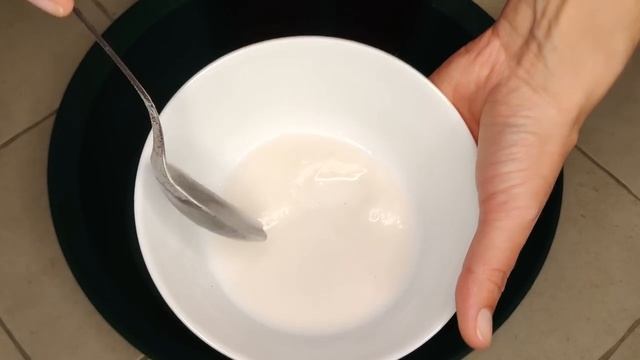 Насыпьте СОДУ НА НОГИ и посмотрите, что произойдёт Гениальный трюк