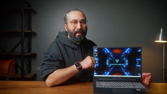 RTX 4090, İntel i9, Güçlü Oyuncu-Render Laptop- Excalibur G911