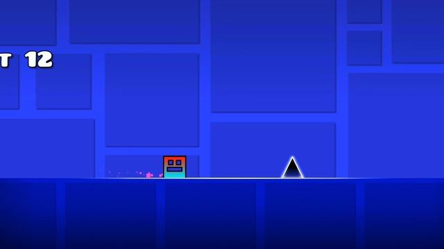 Прохожу самый лëхкий уровень в Geometry D
ash