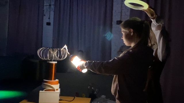 Тесла шоу для детей заказать