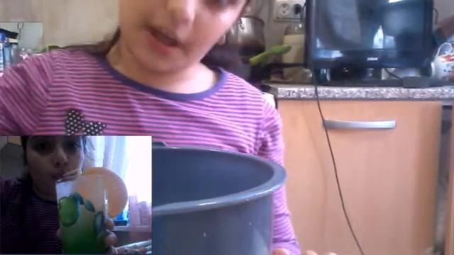 Кукинг. Вкусняшки. Готовим банановый коктель. : )