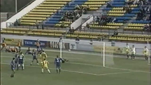 ЧР 2002. 24 тур. Уралан - Крылья Советов.avi