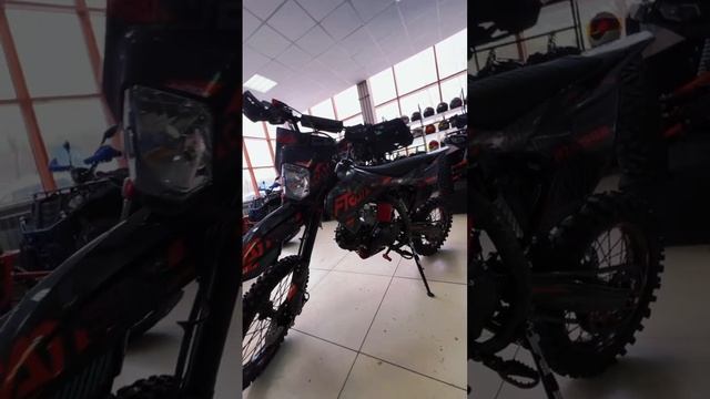 Краткий обзор питбайка итальянского бренда FRATELI FRZ 190E от мотосалона X-MOTORS!