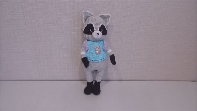 Игрушка амигуруми. Енот Тимошка крючком (Сrochet raccoon).