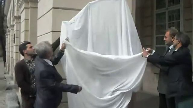 У Львові презентували металевого лучника