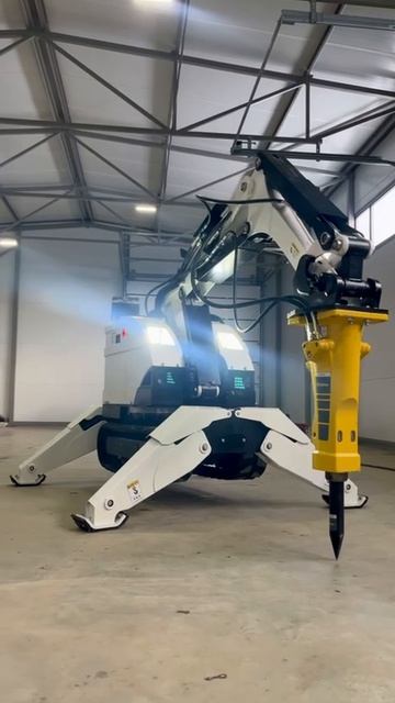 Демонтажный робот B-D170
