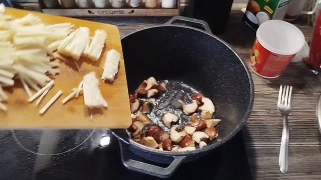 Том ям.mp4