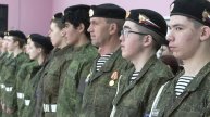 Конкурс-смотр почетных караулов и знаменных групп