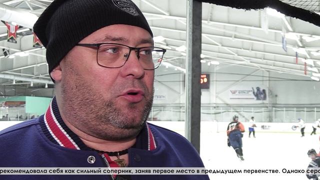 Встреча между хоккейными командами Серова и Качканара завершилась победой гостей
