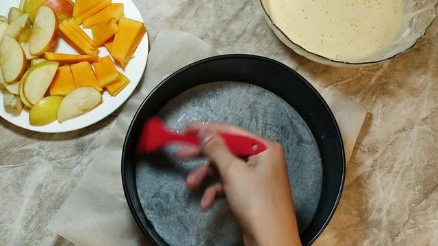 Шарлотка с яблоком и тыквой