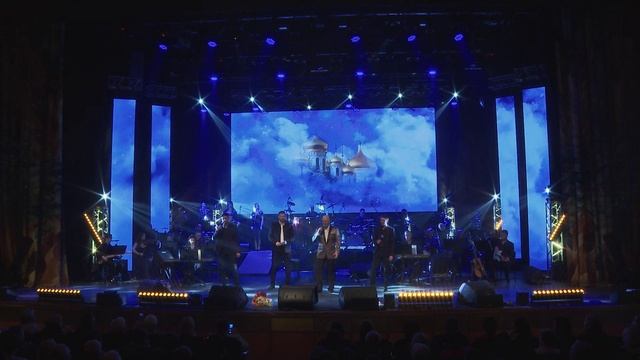 "Колокольный звон" Максим Дегтерёв и солисты Брянского городского эстрадного оркестра