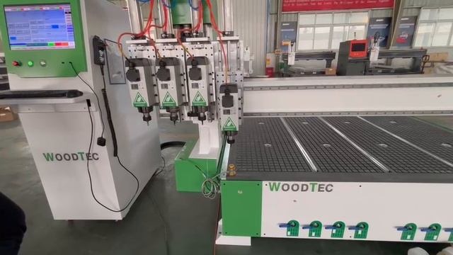 Фрезерно-гравировальный станок с ЧПУ WoodTec H-2040C P4