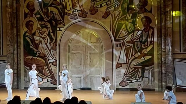 Дети солнца. Непоседы.