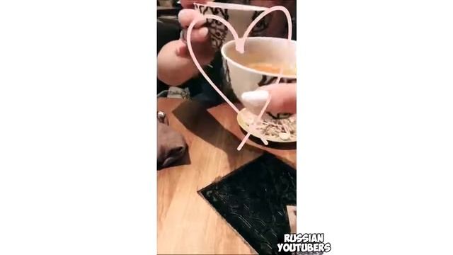 МАРЬЯНУ РО МАТЕРИТ ЕЕ МАМА