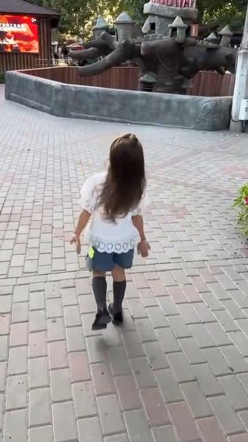 1000001674.mp4