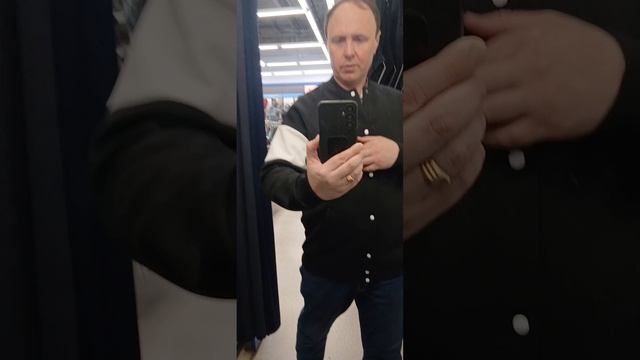Присматриваю джемпер полувер в Спортмастере