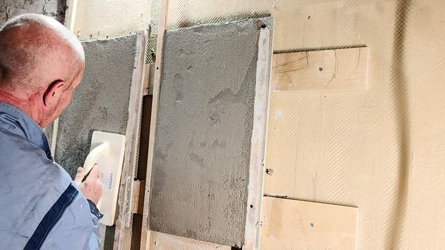 Затираем поверхность терразитовой штукатурки