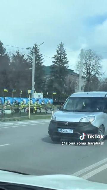 Какая Украина стала нарядная за эти три года!