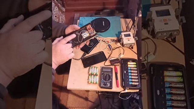 Модернизация аккумуляторного светильника ЭРА на зарядку от MinUSB и Li-ion аккумулятор.