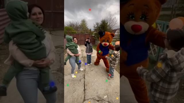 К Михаилу на день рождения пришёл Мишутка 🧸