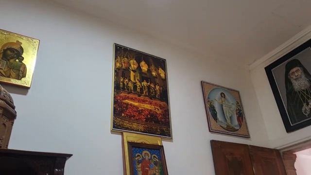 Впереди Схождение Благодатного Огня - покажу вам фото у Патриарха Иерусалимского