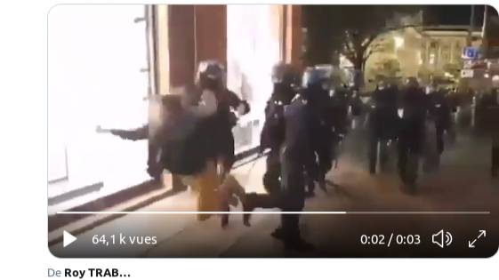 европолиДЗАй делает подножку ЕВРОюдиной а наСральнята МОЛЧАТ