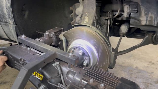 Бьют  тормоза на Range Rover