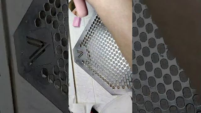 красим огромными когтями