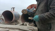 Придаю болгаркой форму рукояти ножа.