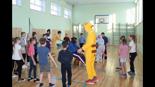 Снежный десант в школе