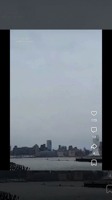 Редкие кадры падения вертолёта в Нью-Йорке