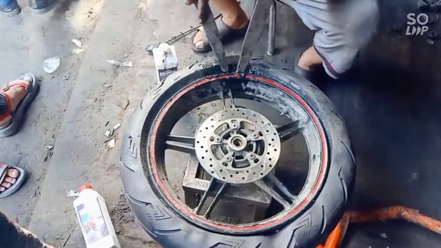 *New Tyre* for R15v2 Rear tyre upgraded (150/60/R17)