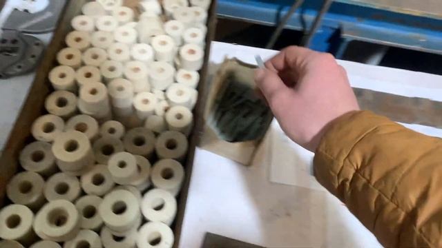 Газовий балон, манометр, абразив, калібри, різці для токарного. (0669113258)