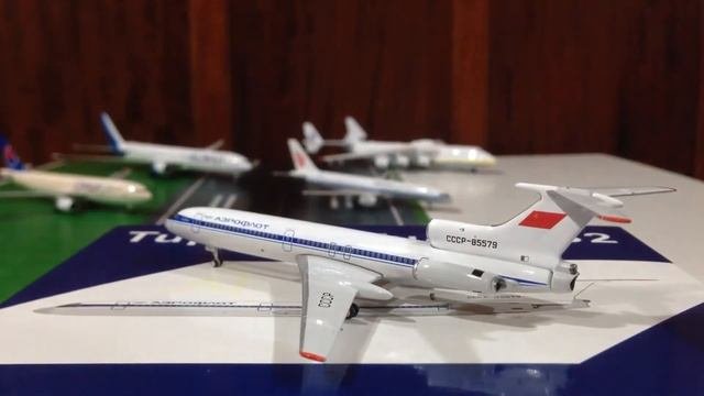 #03: Phoenix 1/400 Aeroflot Tupolev TU-154B-2 Аерофлот Ту-154Б-2
