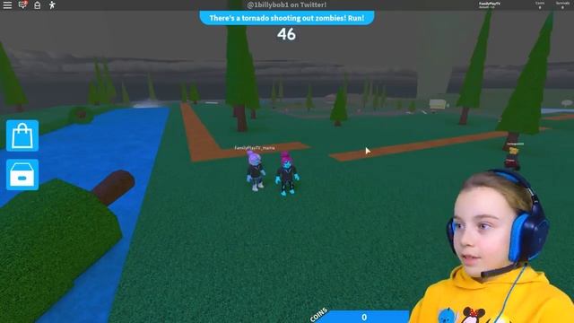 Family Play TV -  ВЫЖИВАНИЕ ПРИ ТОРНАДО! Как выжить при СИЛЬНОМ УРАГАНЕ в Roblox